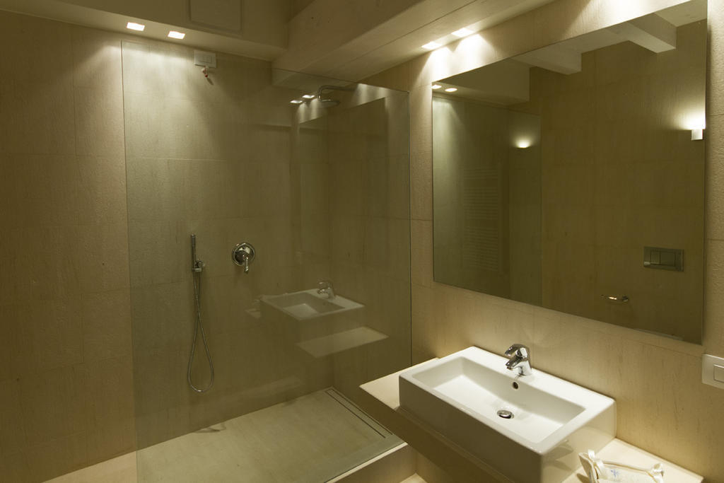 La Casa Del Porto Διαμέρισμα Lovere Δωμάτιο φωτογραφία